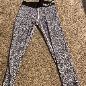 Woman’s Nike Pro workout pants